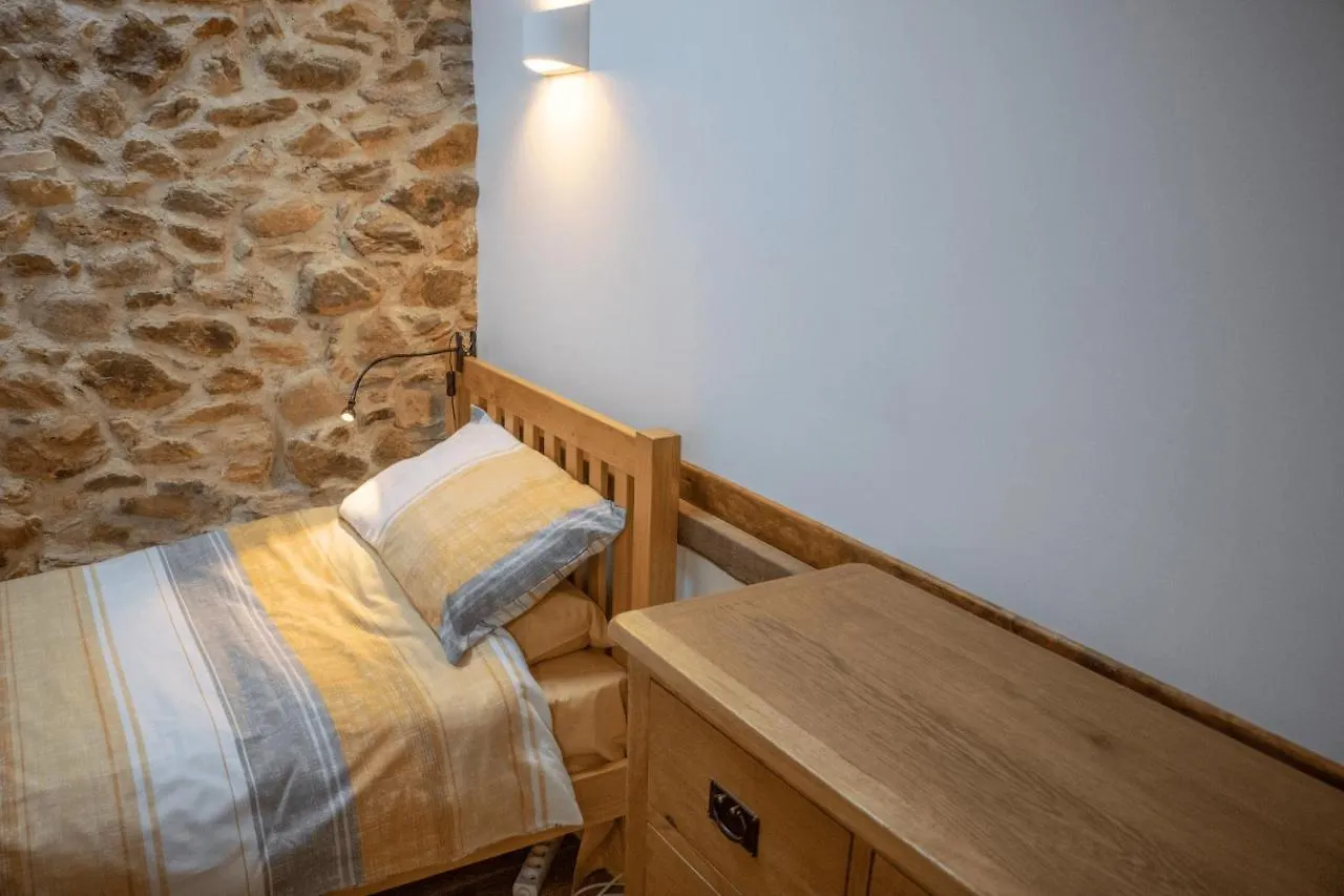 Les Deux Lievres Villa Villefranche-de-Rouergue 0*,