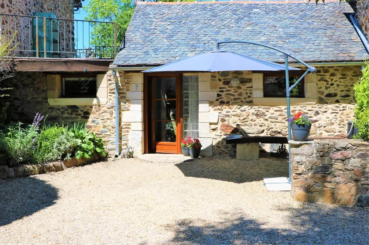 Holiday home Les Deux Lievres Villa Villefranche-de-Rouergue